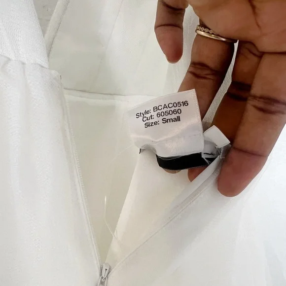 NEW Katie May Aurora Gown in Ivory - Picture 14 of 16